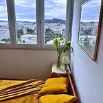 Apartment Home *
