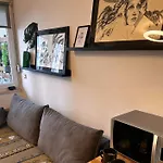 Home Apartment Split